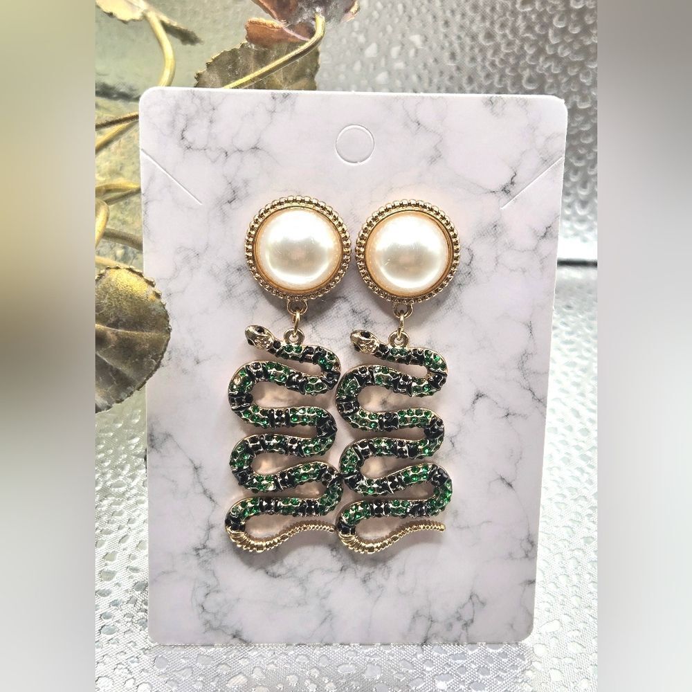 "5/$40" Green/Black Rhinestone Pearl Gold Tone Snake Dangle Statement Earrings